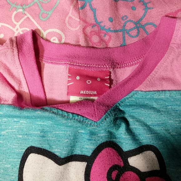 Hello Kitty Pajama set - Picture 5 of 5
